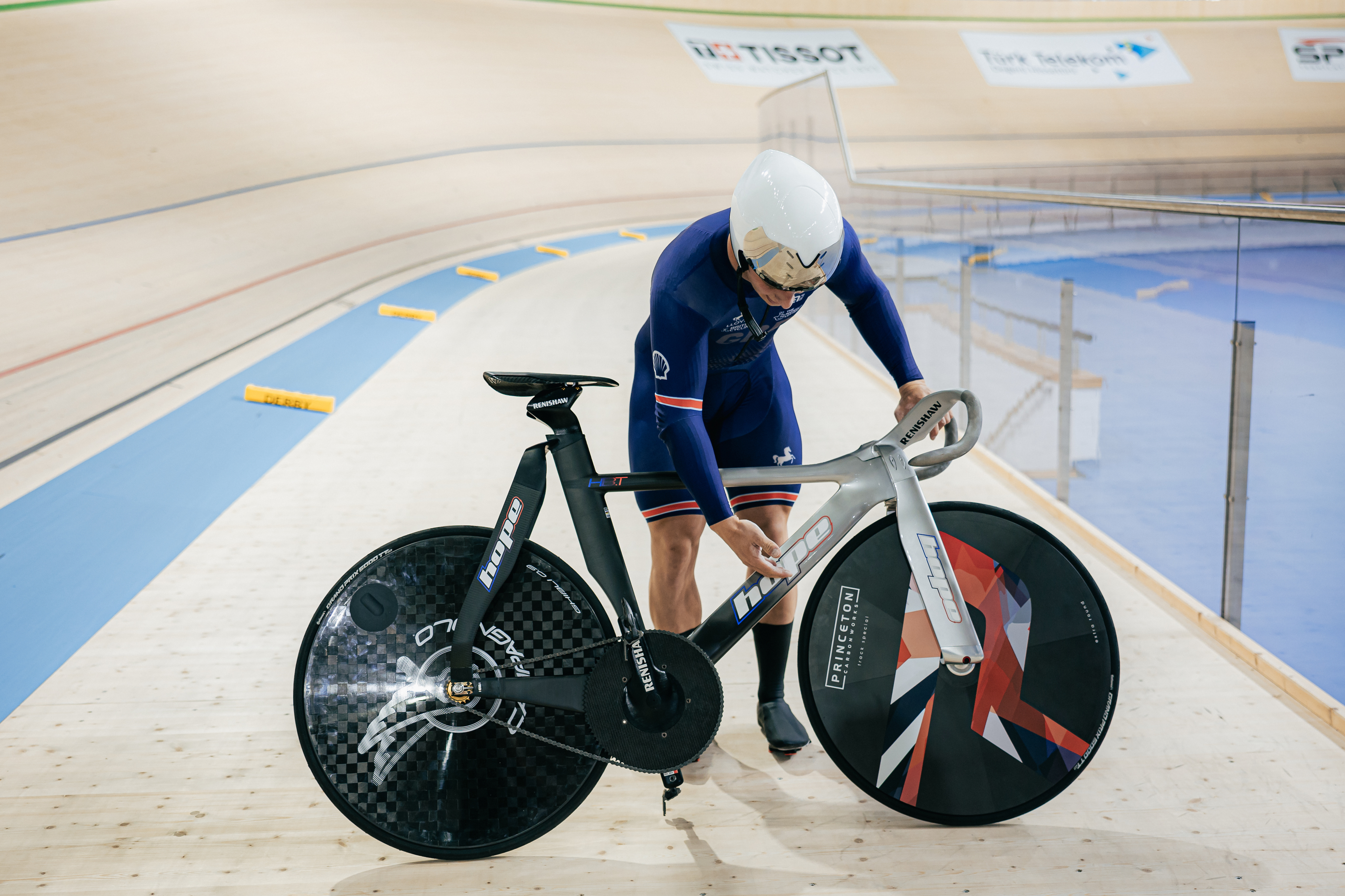 Details of the Hope HB.T used by GB Cycling Team