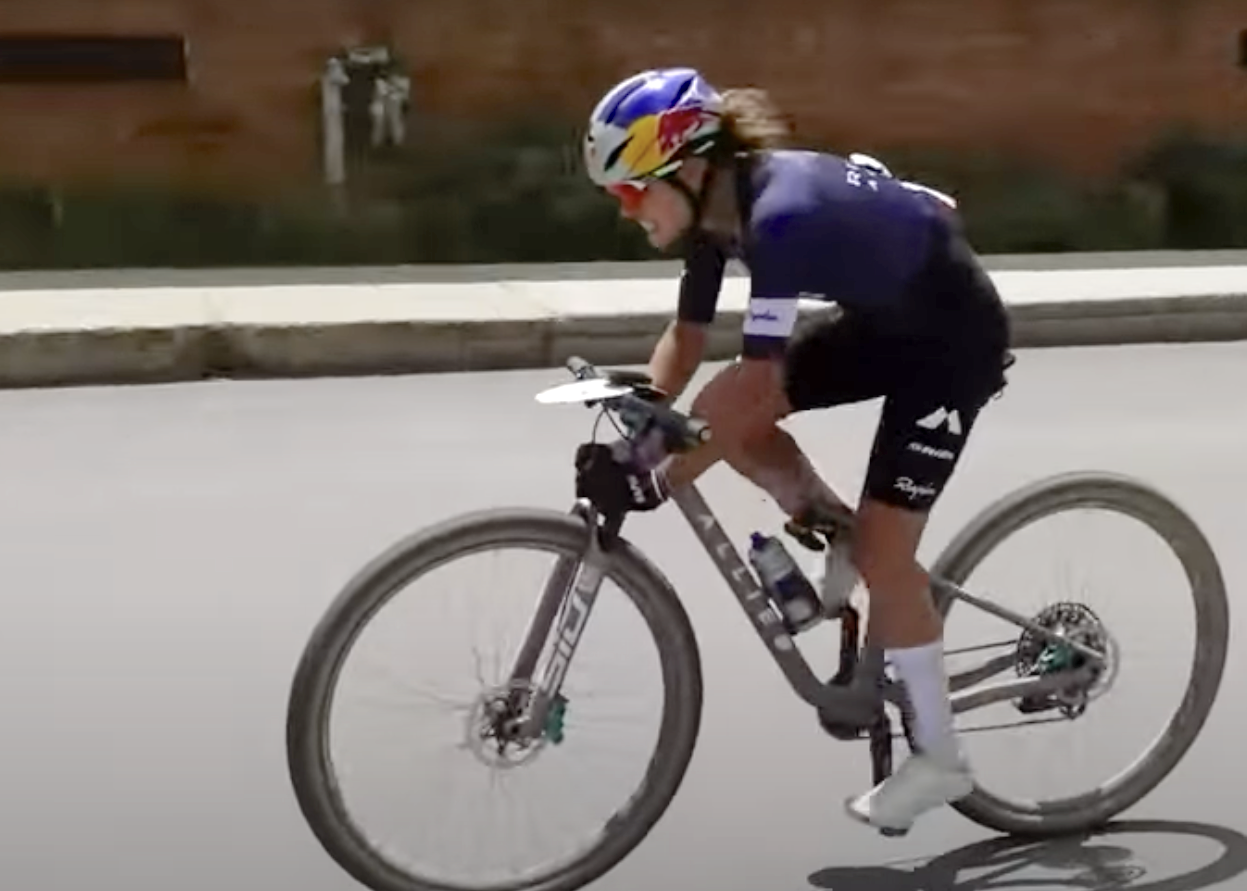 Kate Courtney (She Sends Racing) drives to the solo victory in record time at her debut at Leadville Trail 100 MTB in 2025